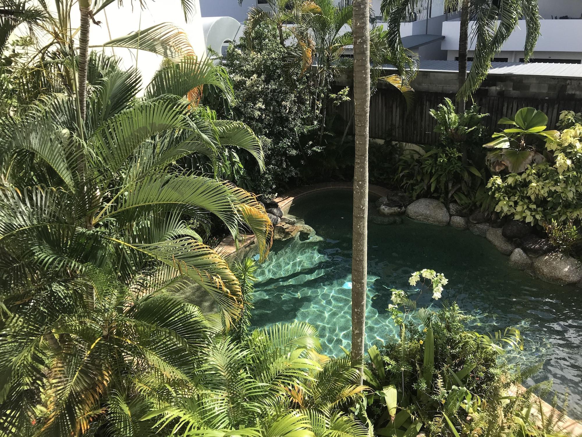 Villa Vaucluse Apartments Cairns Bagian luar foto