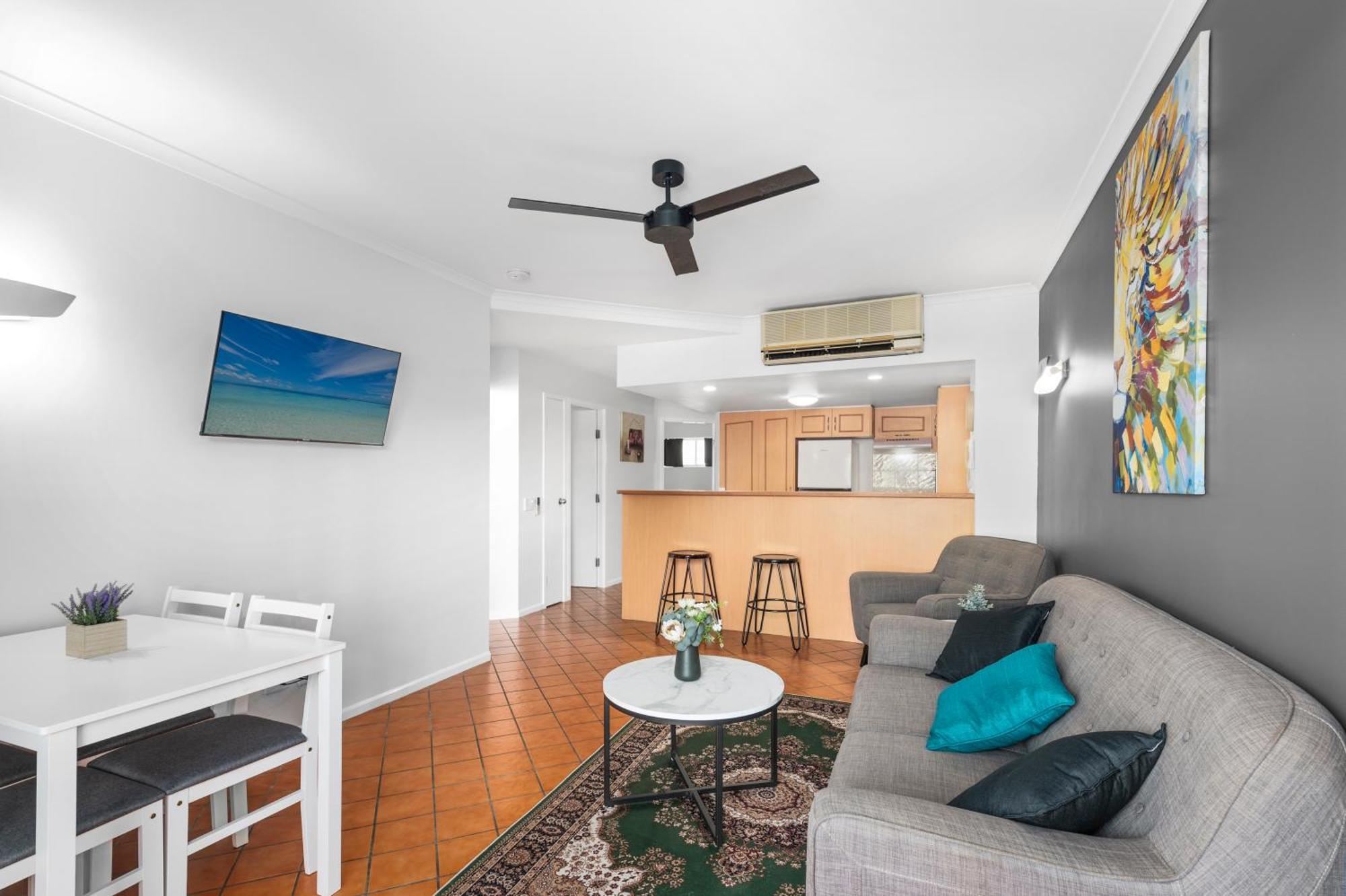Villa Vaucluse Apartments Cairns Bagian luar foto
