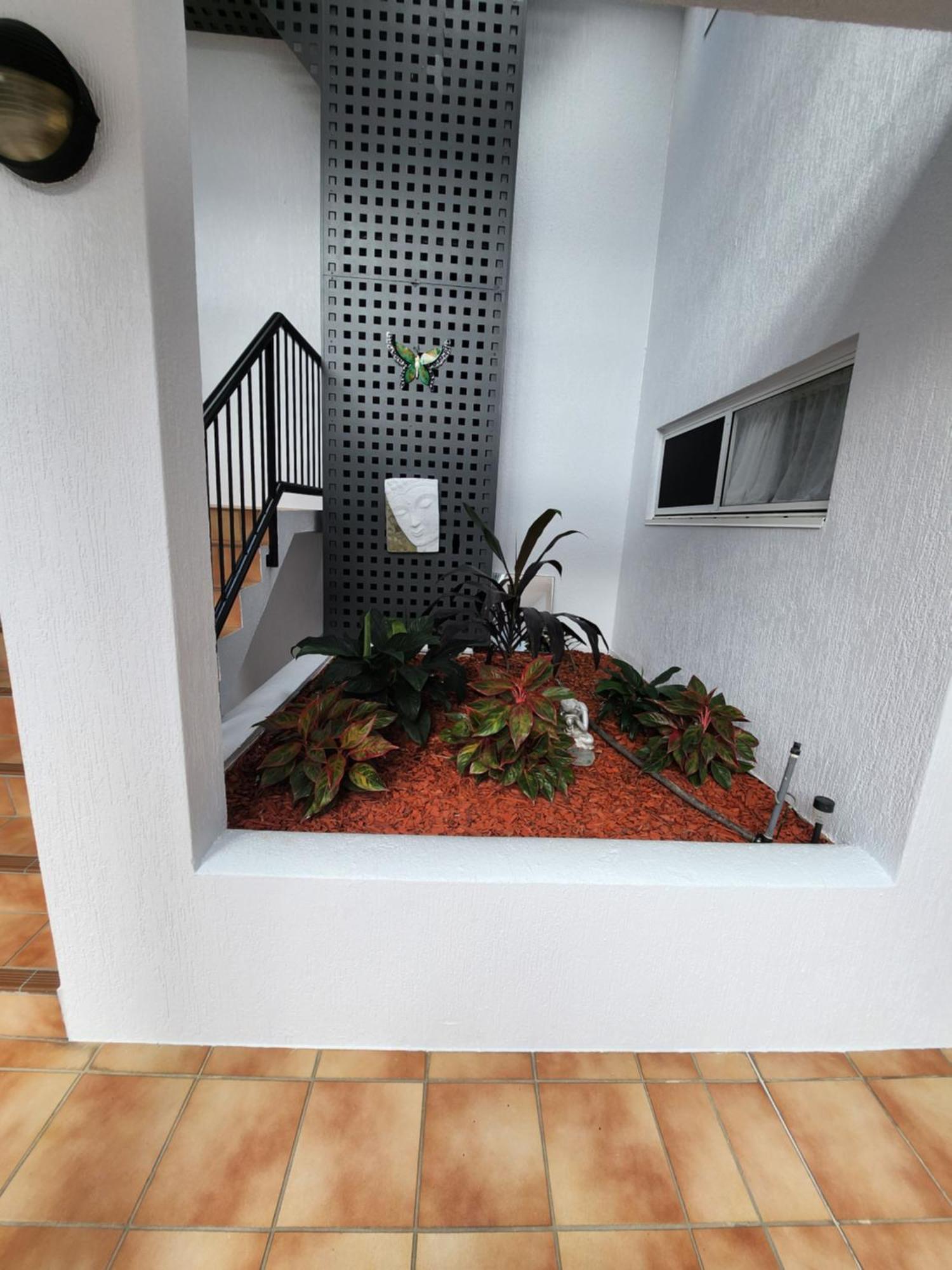 Villa Vaucluse Apartments Cairns Bagian luar foto