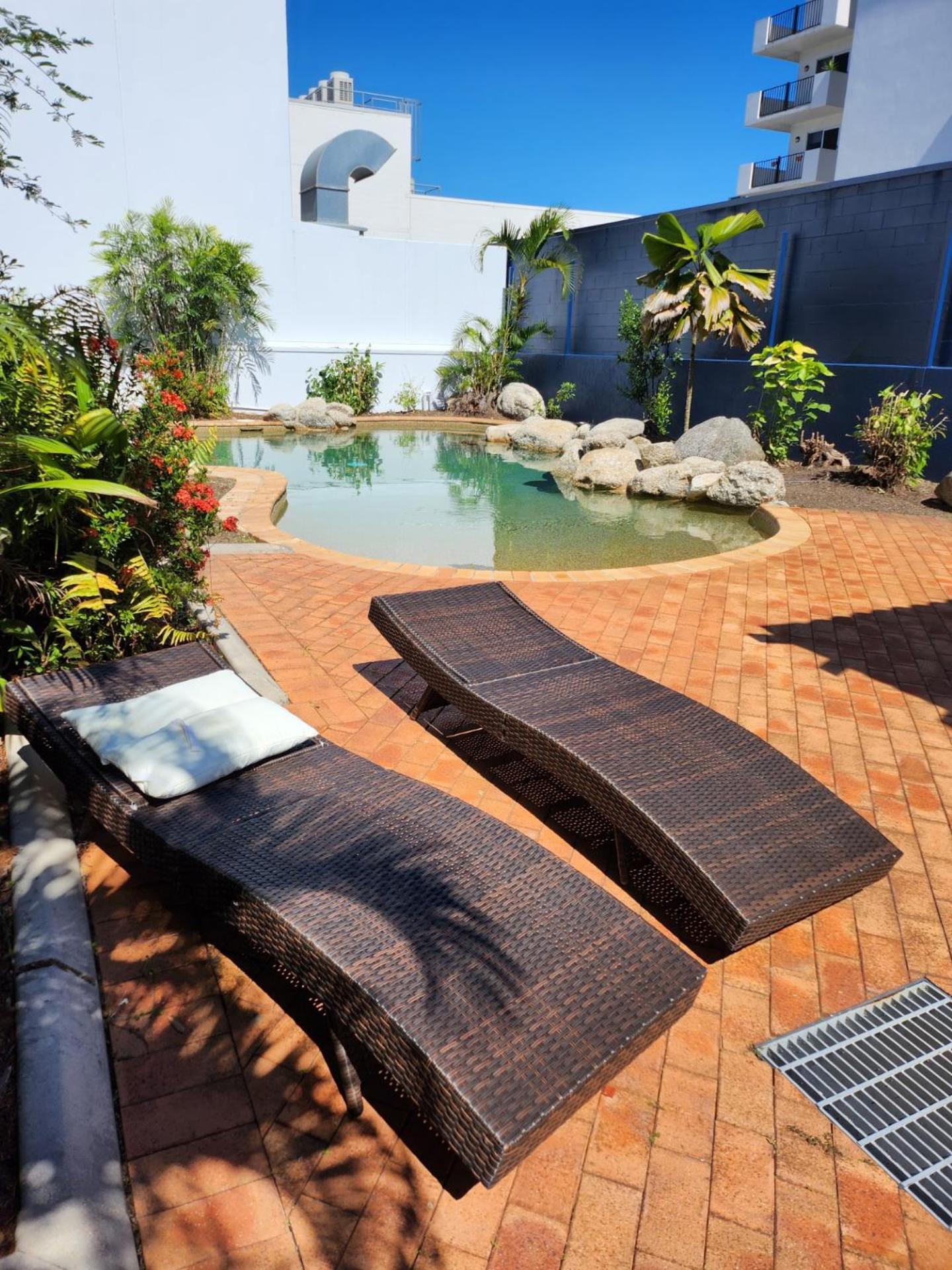 Villa Vaucluse Apartments Cairns Bagian luar foto