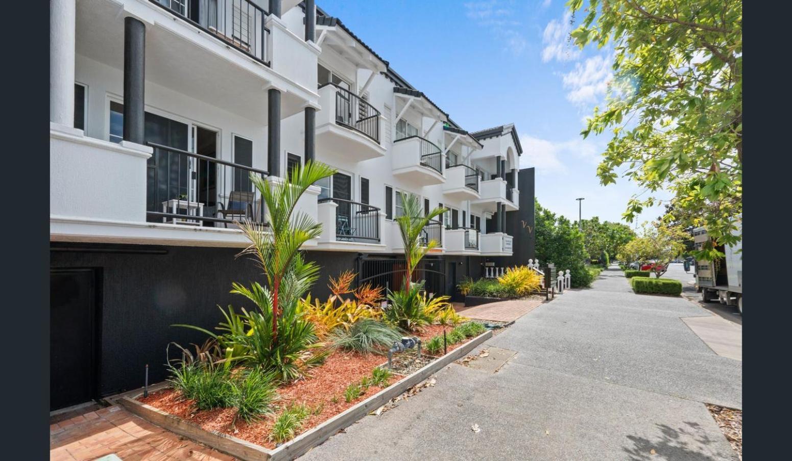 Villa Vaucluse Apartments Cairns Bagian luar foto